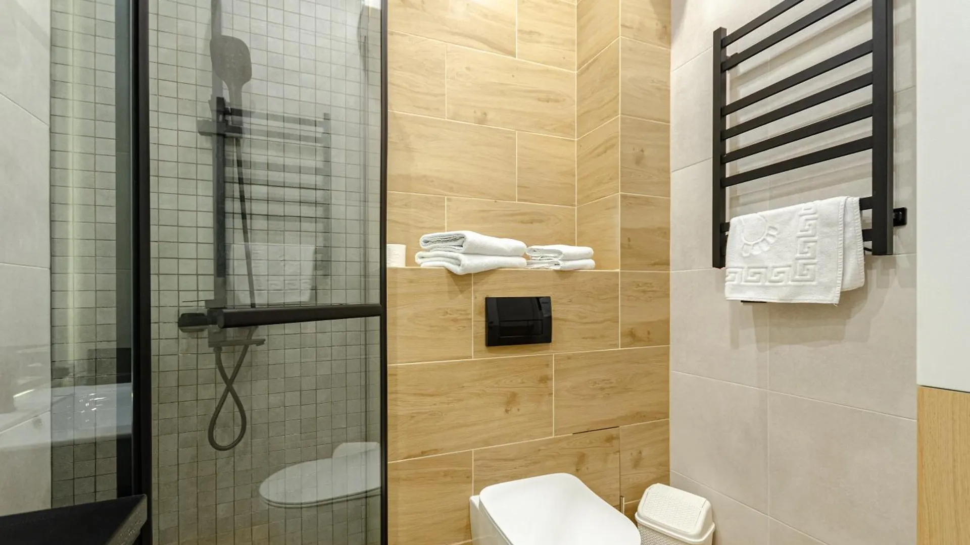 Petrovdom Apartments 02-3А In Rc Yaroslaviv Grad, Bulvarno-Kudriavska 17А Kiev